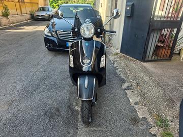 vespa 250 GTS