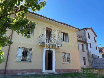 Rif.9338RV46511| casa ind. fabbrica curone