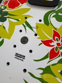 Tavola snowboard atomic