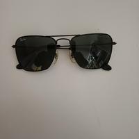 Ray-Ban Caravan modello RB3136