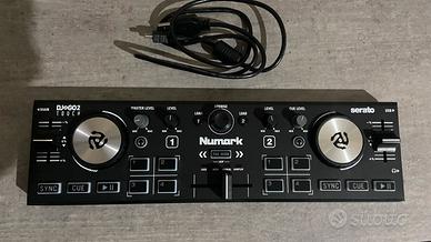 Console dj numark DJ2GO2