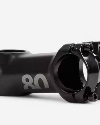 Attacco manubrio MTB 1"1/8 90 7° 31.8 nero