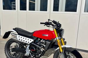 Fantic Motor Caballero 125 scrambler DEMO