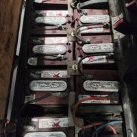 Batterie Trojan 6 volt 260 ah (8 batterie)