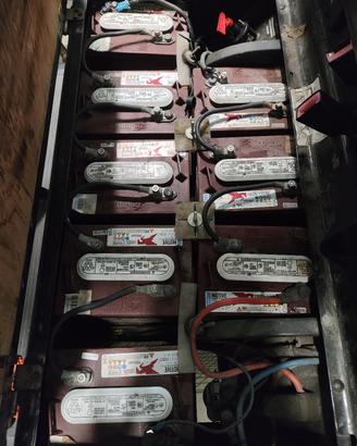 Batterie Trojan 6 volt 260 ah (8 batterie)