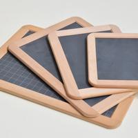 Set di n. 4 lavagnette in ardesia