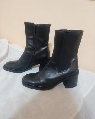 assortimento scarpe da donna varie marche 
