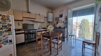 3 LOCALI A SEGNI
