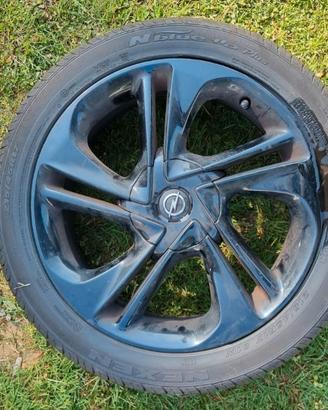 Gomme e cerchi 215/45 17