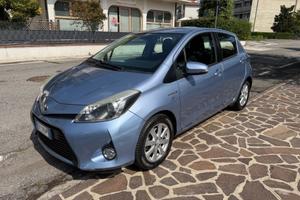 Toyota Yaris 1.5 Hybrid 5 porte Lounge