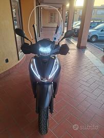Sh 300