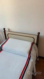Letto singolo usato