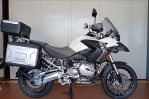 BMW R 1200 GS alpine  White 