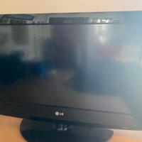 Televisore lg 26 pollici