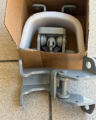 Cerniere per sportello destro XEV YoYo