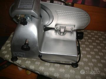 Affettatrice micra 220