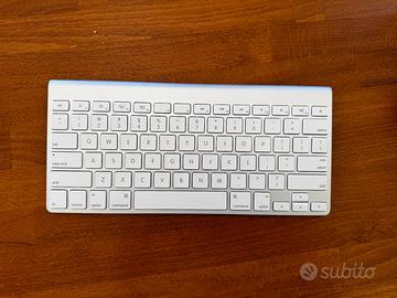 Magic Keyboard Bianca senza Tastierino Num. Apple