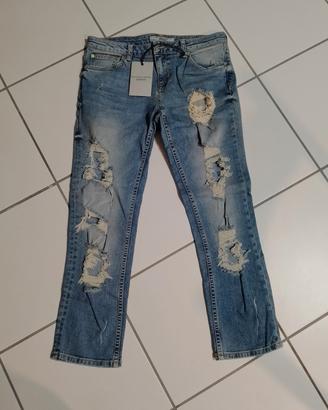 pantaloni jeans