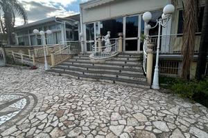 Locale ad uso ristorativo a Stazzo - Acireale