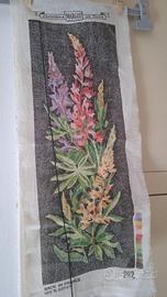 tela francese con disegno da ricamare, tema fiori