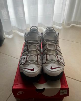 Nike Uptempo
