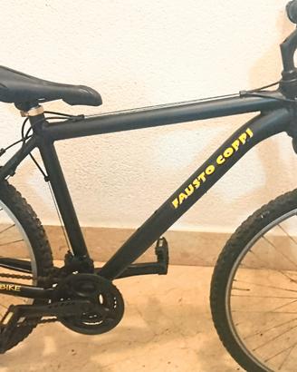 bici in alluminio ammortizzata 26 