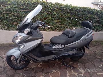 Suzuki Burgman 650 - 2015