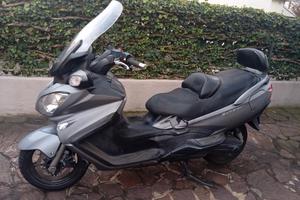 Suzuki Burgman 650 - 2015