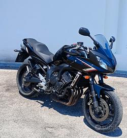 Yamaha FZ6 Fazer S2 - 600 cc - 30.000 Km