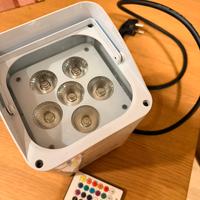 Wisdom Faro led a batteria 6x18w RGBWAUv 6in1 Wifi