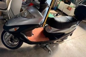 Scooter ben tenuto 