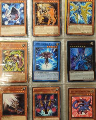 Collezione 40 card Yu-Gi-Oh! e Pokemon