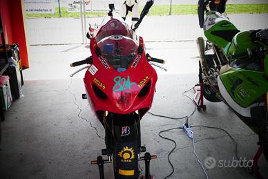 Suzuki gsxr-600 k4 pista