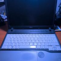 FUJITSU P702 NOTEBOOK