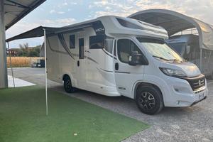 MCLOUIS MC4 860G - Semintegrale con letto matrimon
