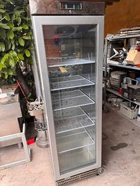 Vetrina espositiva negativa/positiva