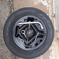 ruota di scorta completa di kit 