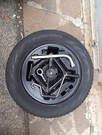 ruota di scorta completa di kit 