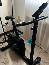 Cyclette Domyos 520