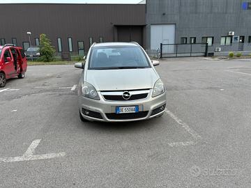 Opel Zafira 1.9 CDTI 120CV Enjoy