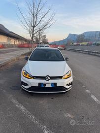 Volkswagen Golf 7R