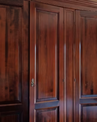 armadio, 2 comodini e comó legno massello 