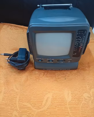 Mini TV portatile vintage 