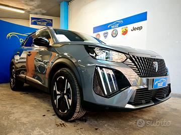 Peugeot 2008 Allure 1.2 Pack Navi