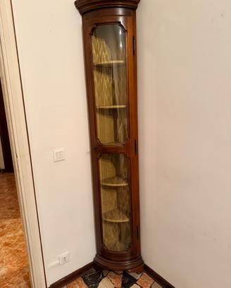 Elegante Angoliera a Vetrina in Stile Biedermeier