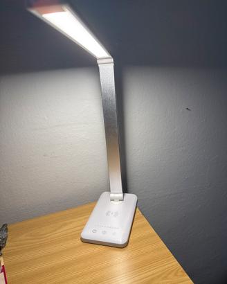 Lampada da scrivania Led ricarica wireless