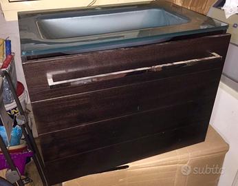 Due mobili bagno nuovi