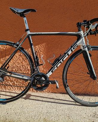 Bici da corsa Focus Izalco