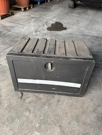 Cassetto porta attrezzi