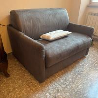 Poltrona-letto di poltrone e sofa